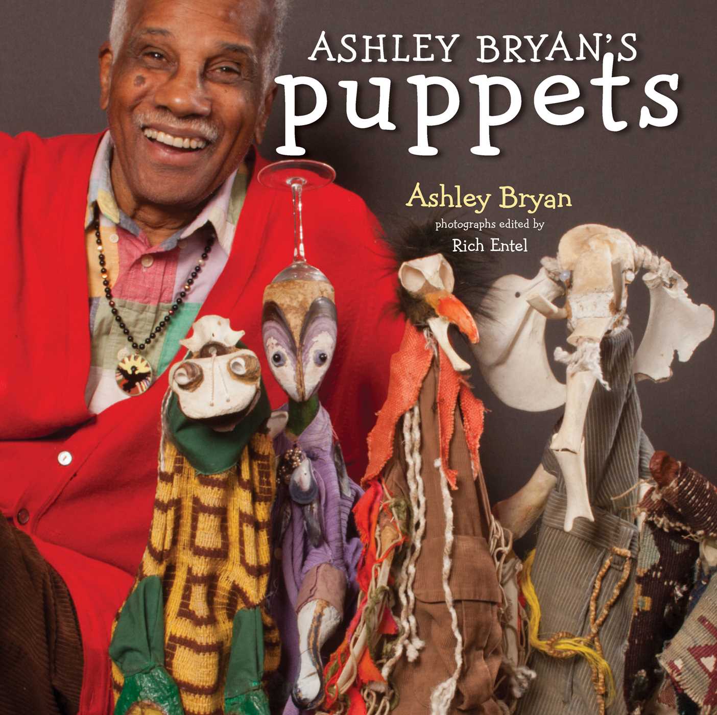 Ashley Bryan's Puppets : Making Something from Everything