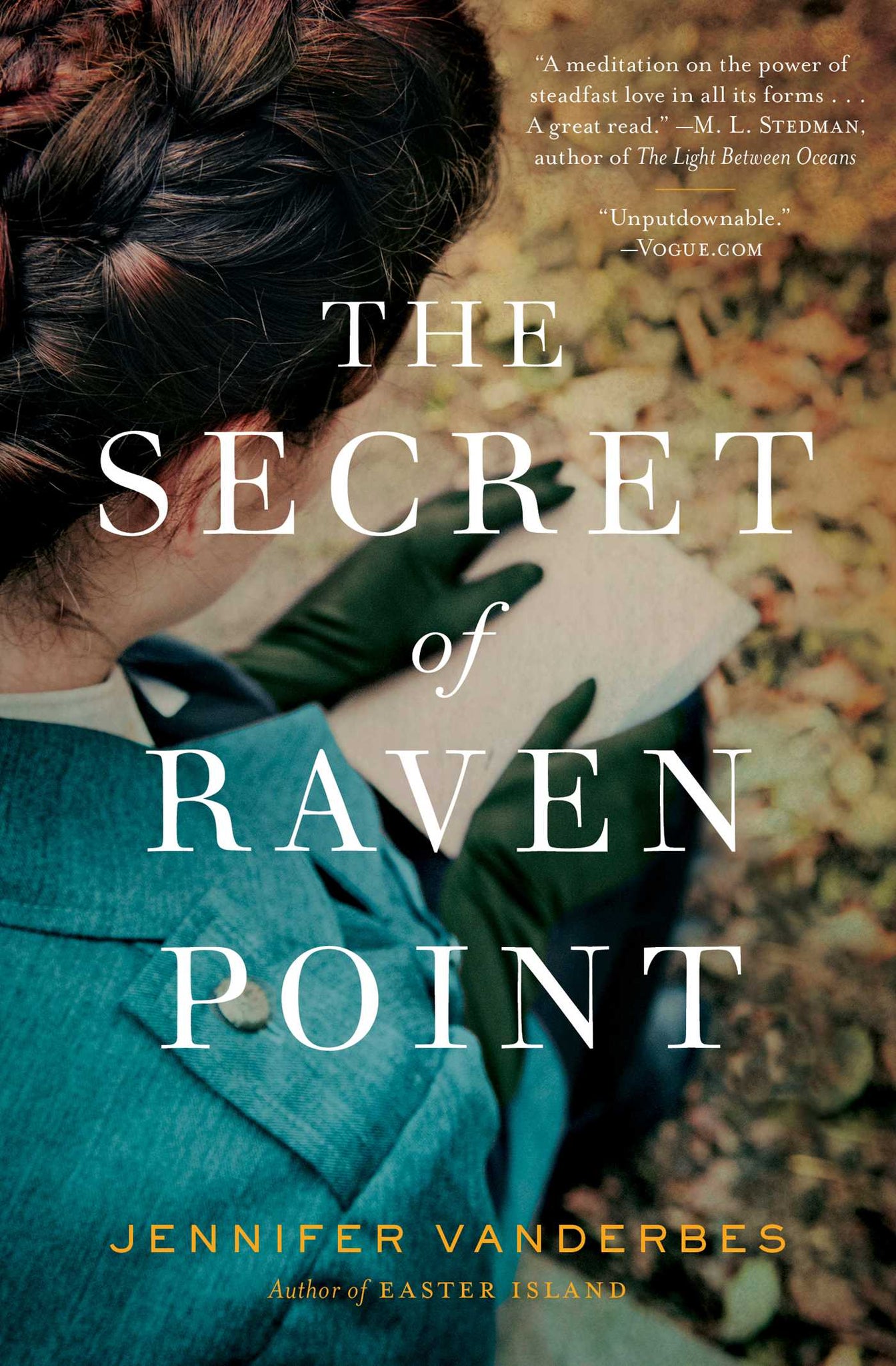 The Secret of Raven Point : A Novel